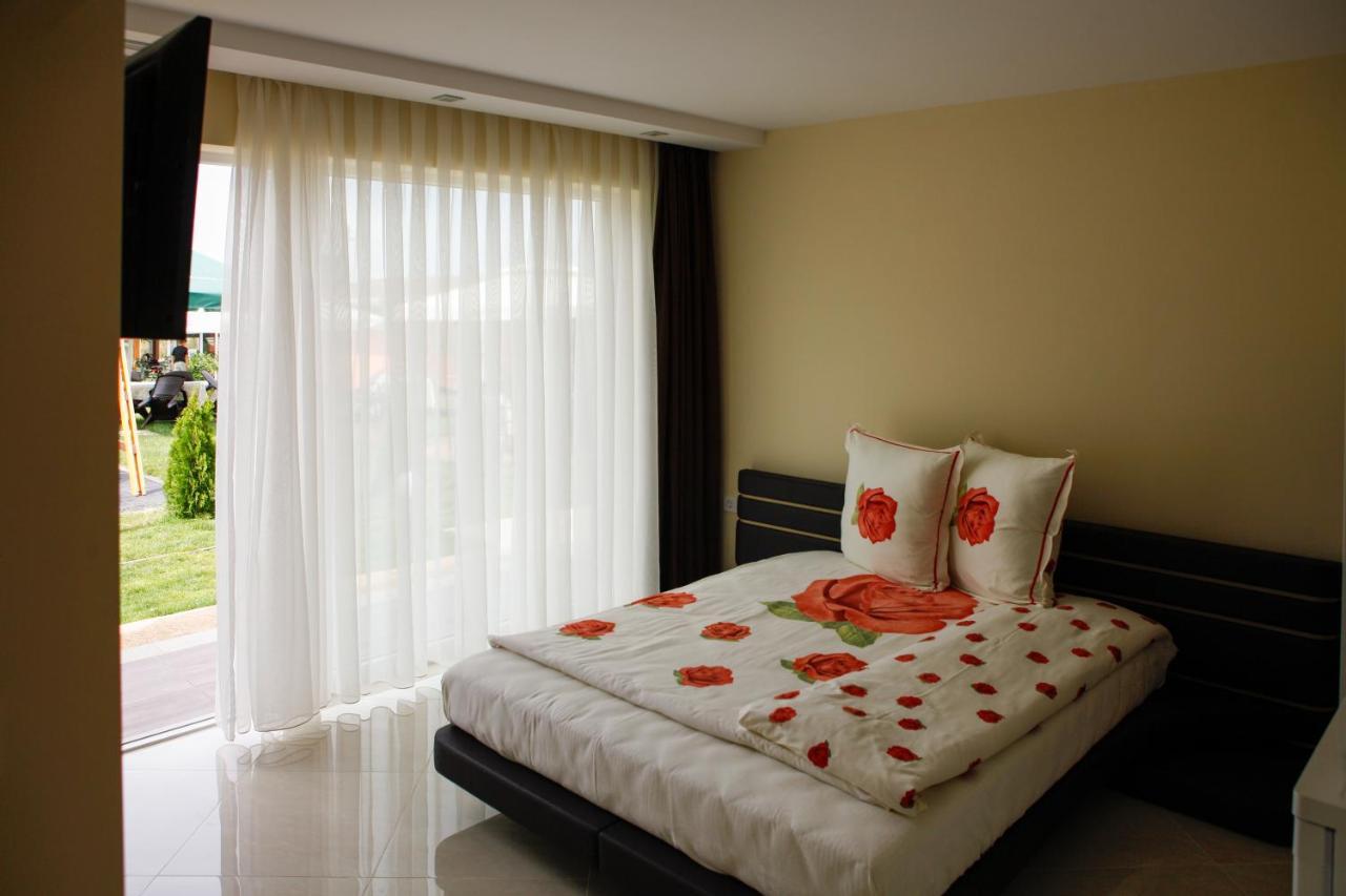 Zafo Hotel Синеморець Екстер'єр фото