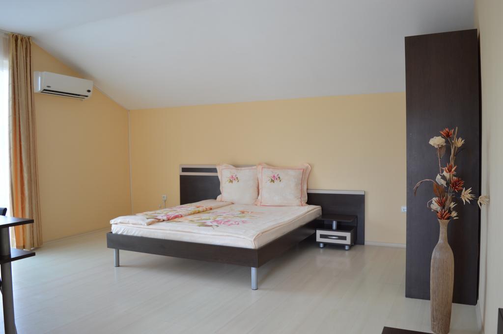 Zafo Hotel Синеморець Екстер'єр фото